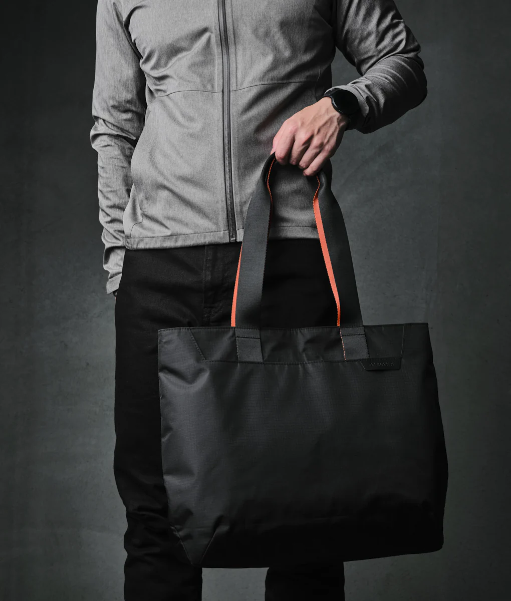 Elements Tote (M) - Image 79