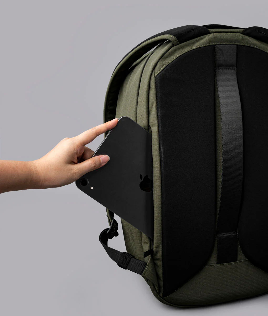 Metro Backpack Pro - Image 102