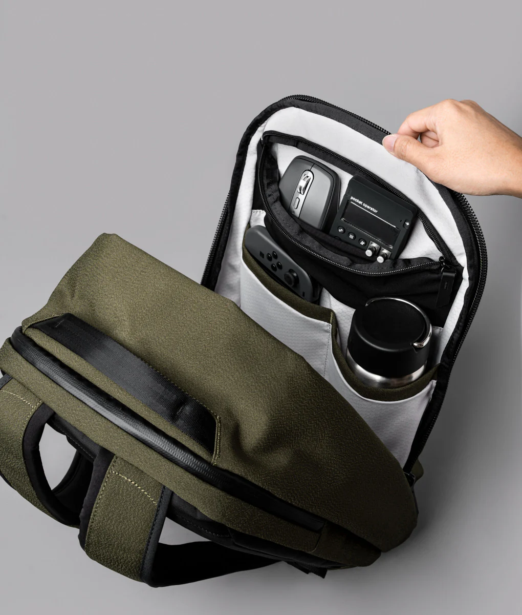 Metro Backpack Pro - Image 69