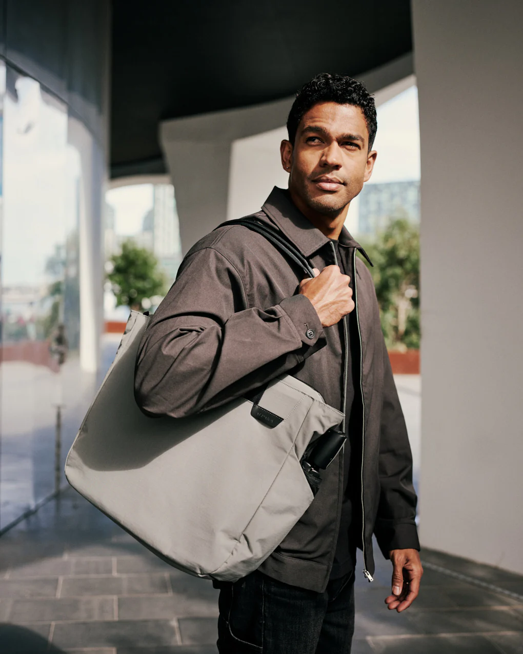 Metro Tote - Image 52
