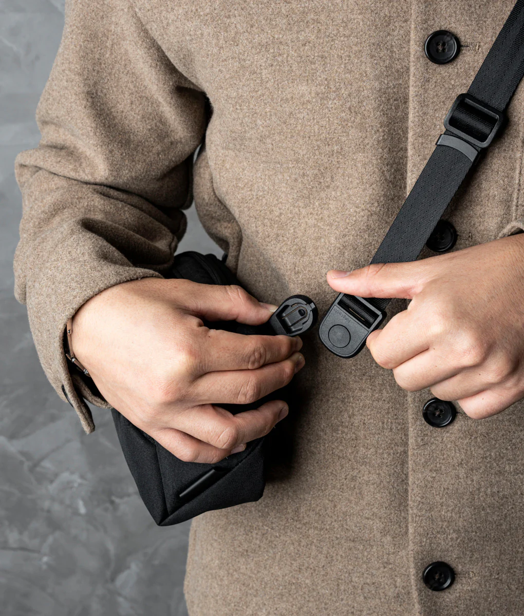 Vertex Pouch Mini (2L) - Image 25
